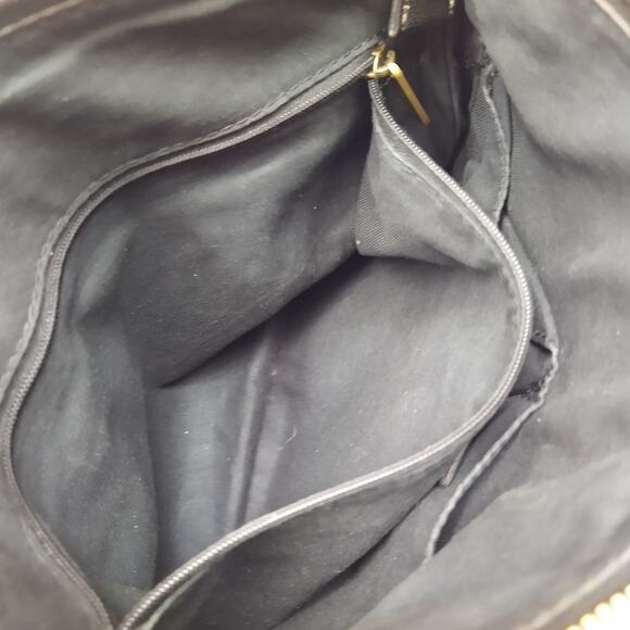 Fossil Black Pebbled Leather Zipper Pockets Crossbody Bag - Picture 16 of 16